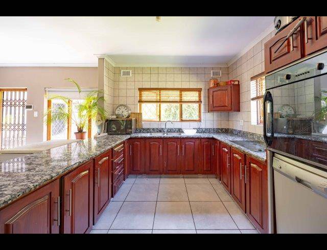 2 BEDROOM HOUSE FOR SALE IN ESCOMBE